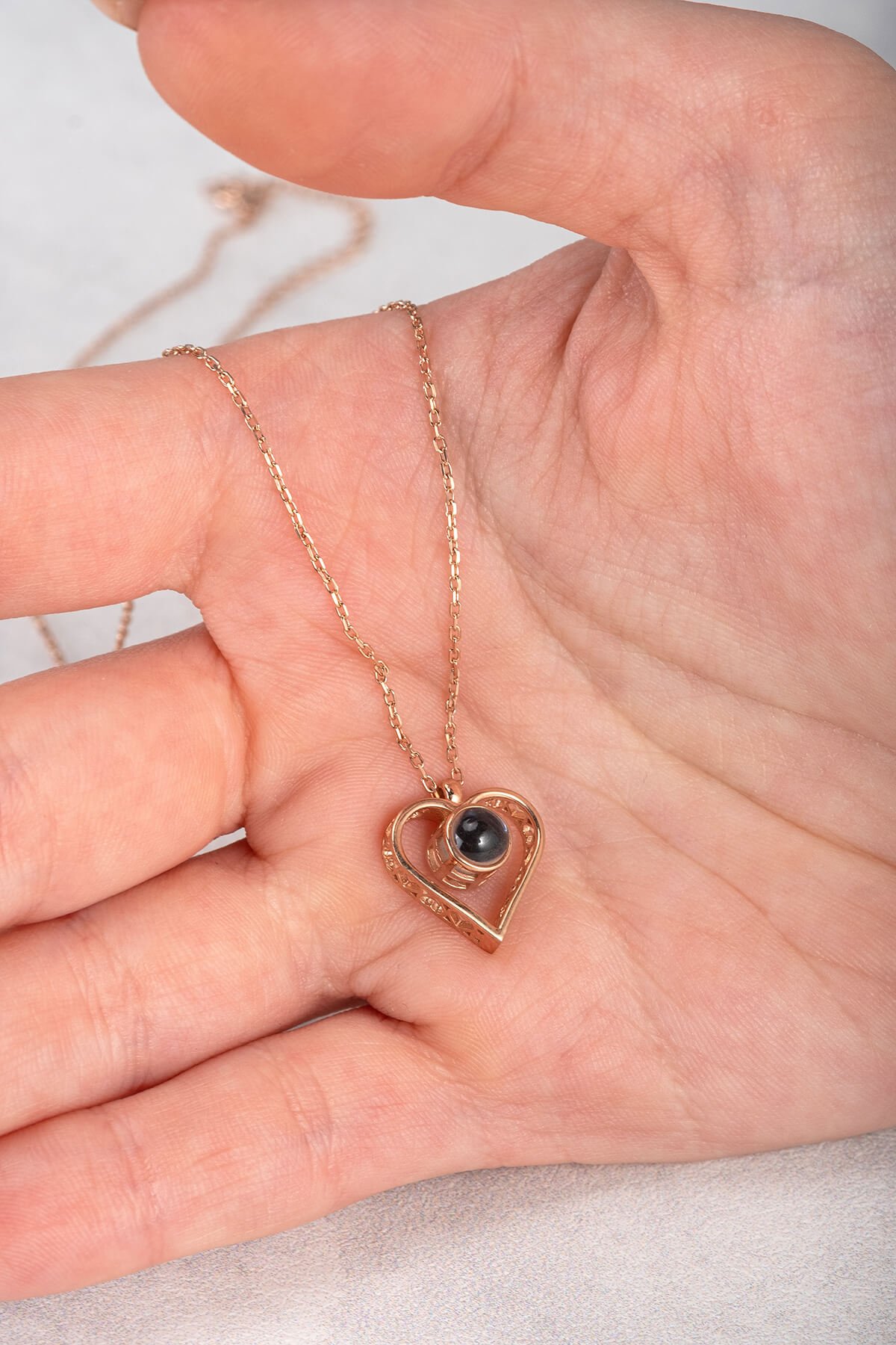 Jewelmim 100 Dilde Seni Seviyorum Kar Tanesi Rose Altın Kaplama Gümüş Kolye Detay Çekimi, eşe gümüş kolye hediyesi, en güzel kolye modelleri