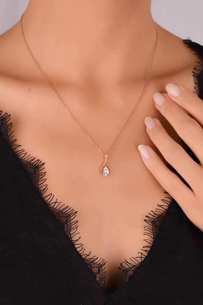Berrak Su Damlası 925 Ayar Gümüş Kolye | 18 Ayar Vermeil Premium Rose Altın Kaplama