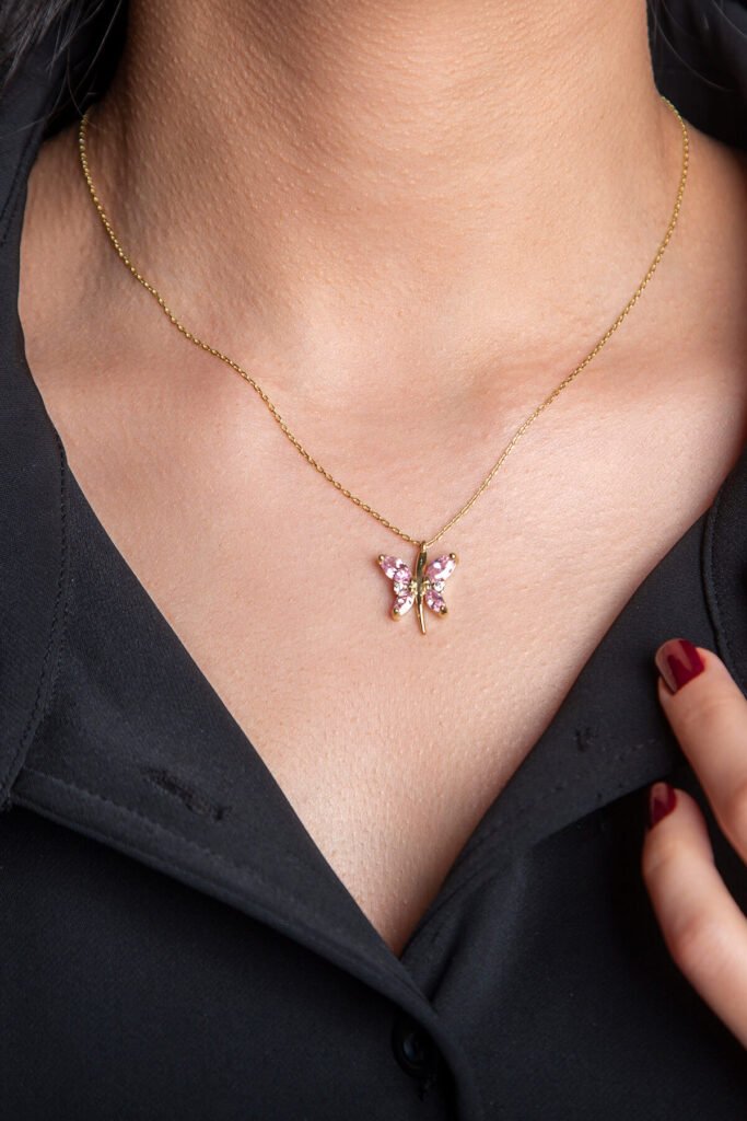 Lila Pembe Kelebek 925 Ayar Gümüş Kolye | 18 Ayar Vermeil Premium Sarı Altın Kaplama