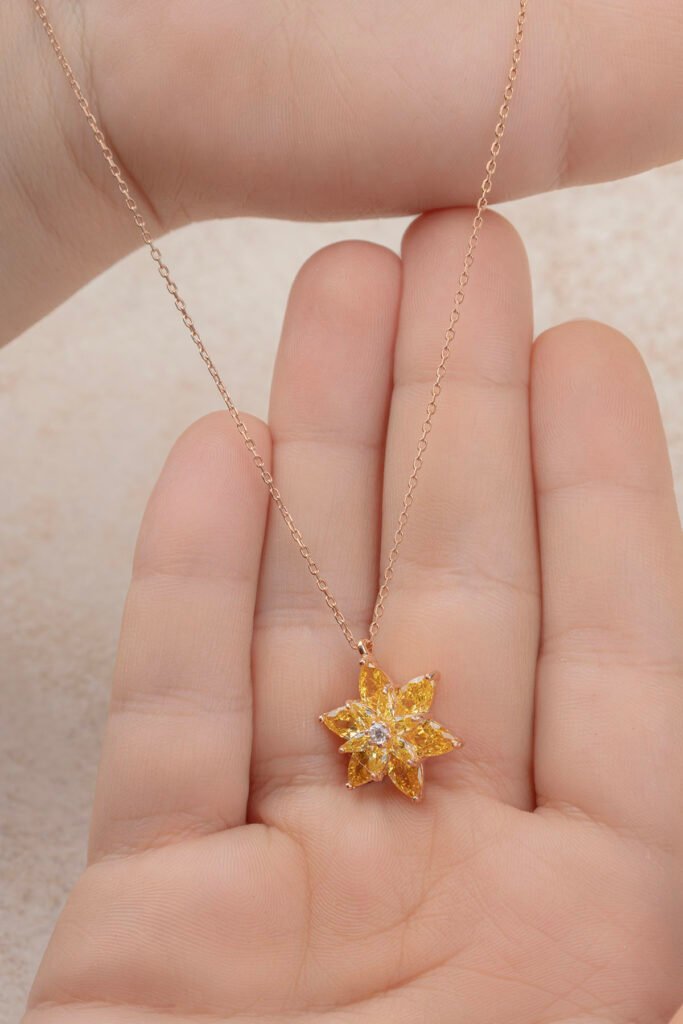 Sarı Taşlı Lotus Çiçeği 925 Ayar Gümüş Kolye | 18 Ayar Vermeil Premium Rose Altın Kaplama
