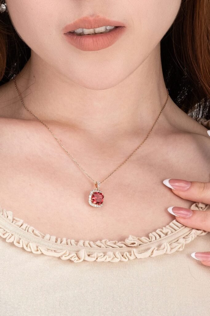Yakut Kırmızısı Prenses Kesim 925 Ayar Gümüş Kolye | 18 Ayar Vermeil Premium Rose Altın Kaplama